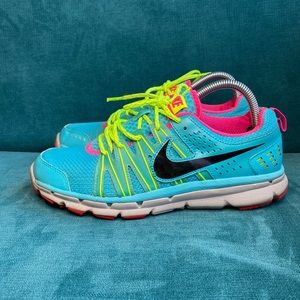 nike flex trail running shoes